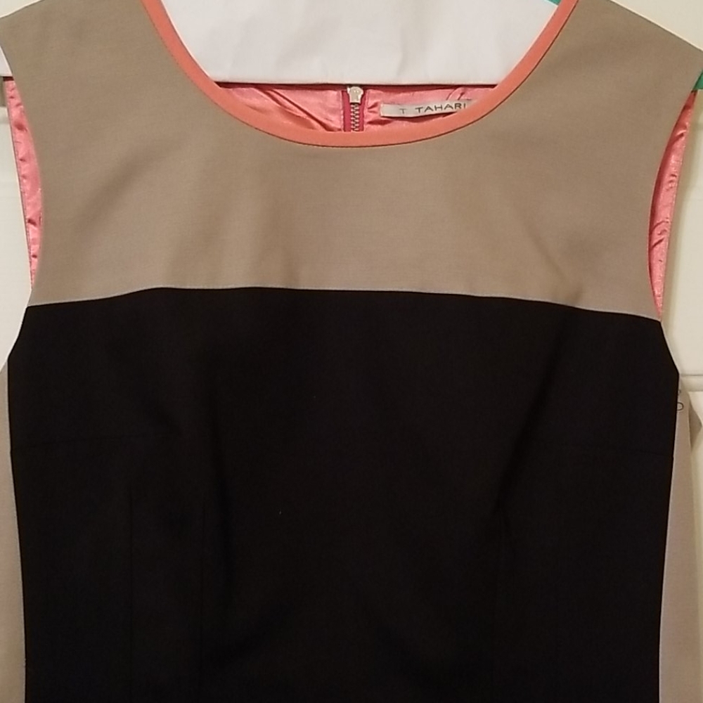 Taheri Color Block Dress - Picture 2 of 3